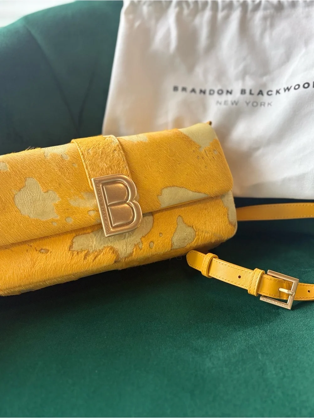 Brandon Blackwood Yellow and Cream Cowhide 'B' Clasp Clutch